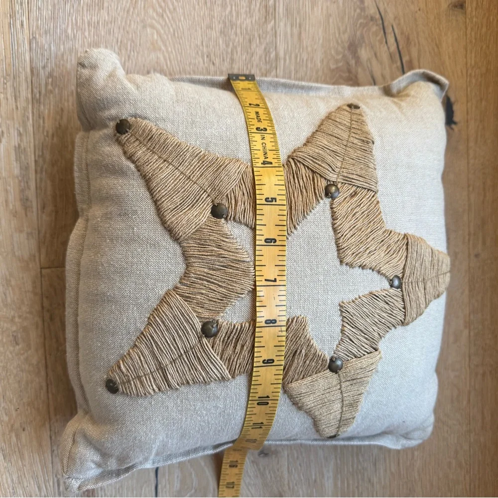 🔥NEW🔥POTTERY BARN STAR  Cottagecore RARE! Pillow Price firm!
